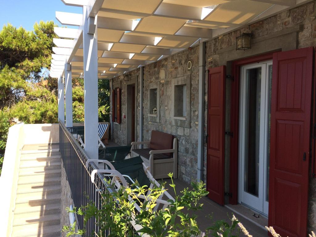 Heliades Maisonettes Mythimna Exterior foto